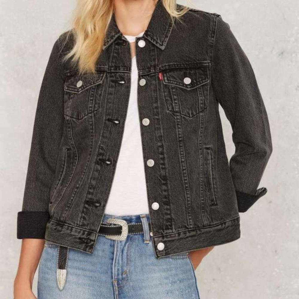 Levi’s Trucker Fit Denim Jacket